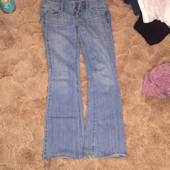 American Eagle Jeans - Picture 1 of 3